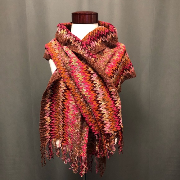 Missoni Accessories - Missoni scarf in zigzag colors of browns,pinks